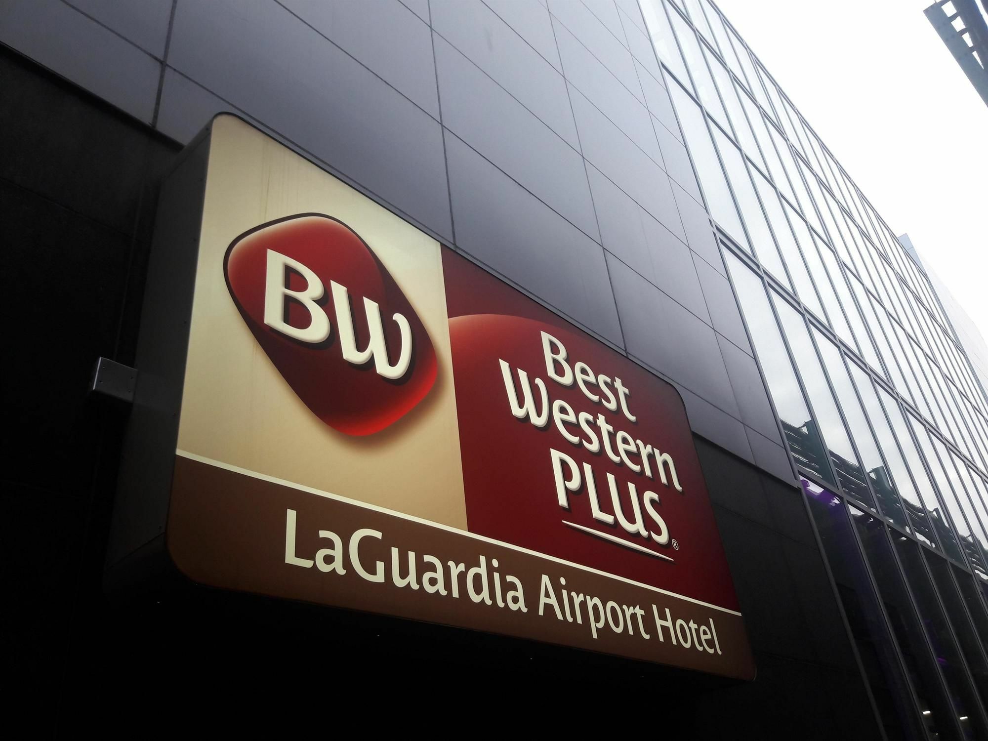 Best Western Plus Laguardia Airport Hotel Queens New York Exterior foto
