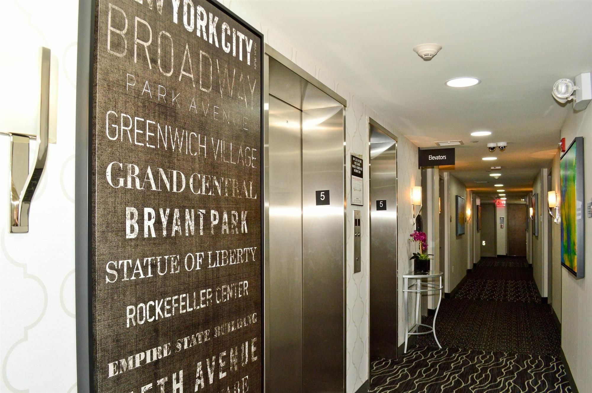 Best Western Plus Laguardia Airport Hotel Queens New York Exterior foto